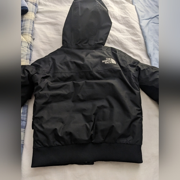 North Face kids bomber winter jacket 7/8 - Picture 3 of 9